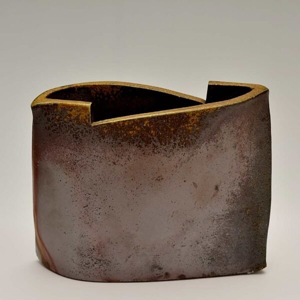 Wave Groove Sculptural Vase - Image 2