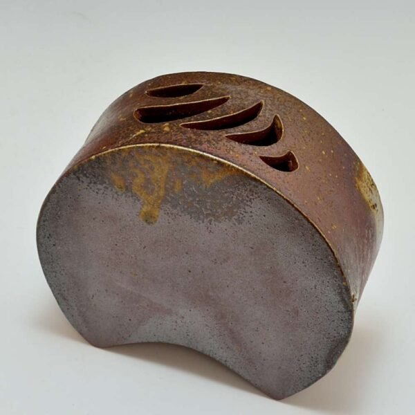 Pillow Shape Sculptural Vase (Small) - Image 3