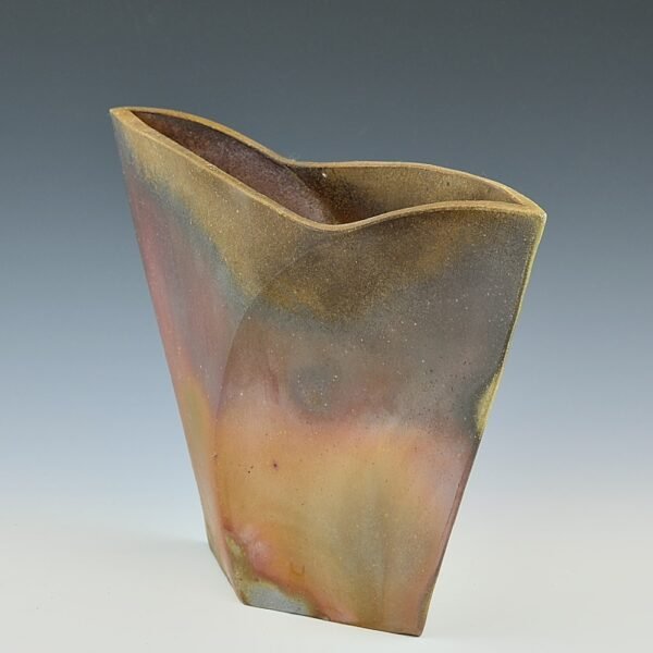Tulip Shape Sculptural Vase (Small) - Image 4