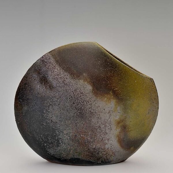 Moon Shape Sculptural Vase - Image 2