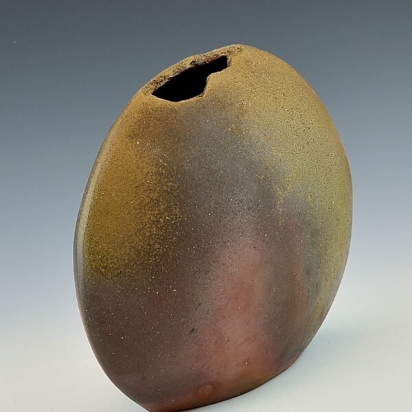Moon Shape Sculptural Vase - Image 3