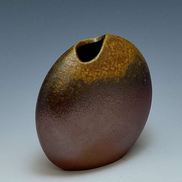 Moon Shape Sculptural Vase (Mini) - Image 3