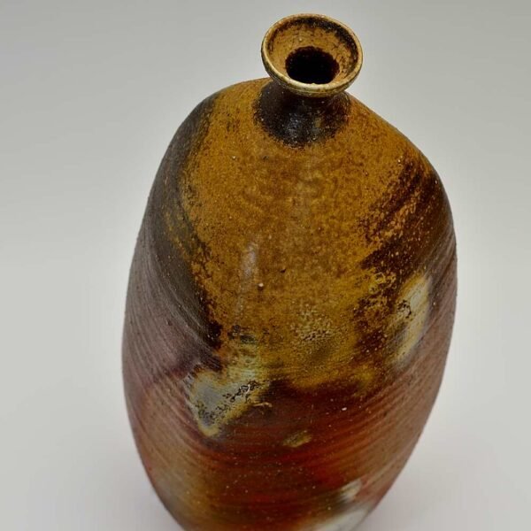Narrow Mouth Triangular Vase - Image 3